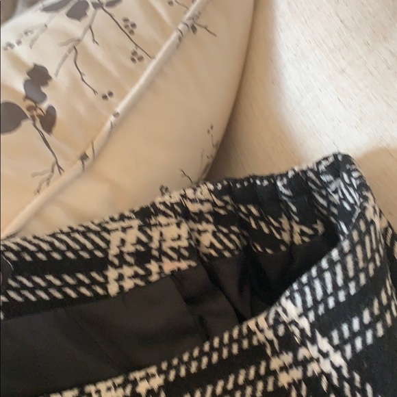 🌺TALBOTS Woman WOOL  SKIRT🌺 - Picture 3 of 5